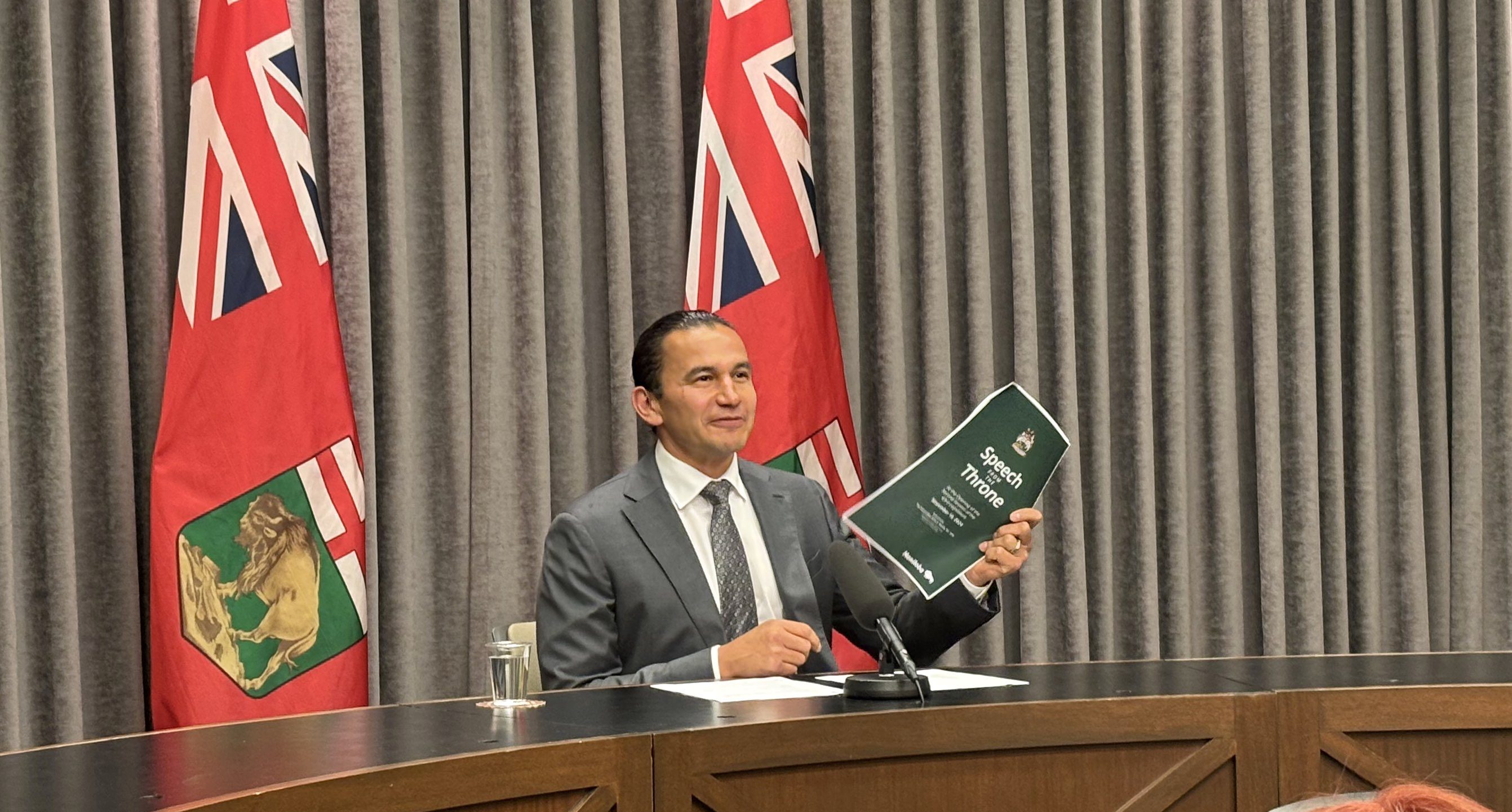 Le premier ministre Wab Kinew a détaillé certaines des annonces présentes dans ce Discours.